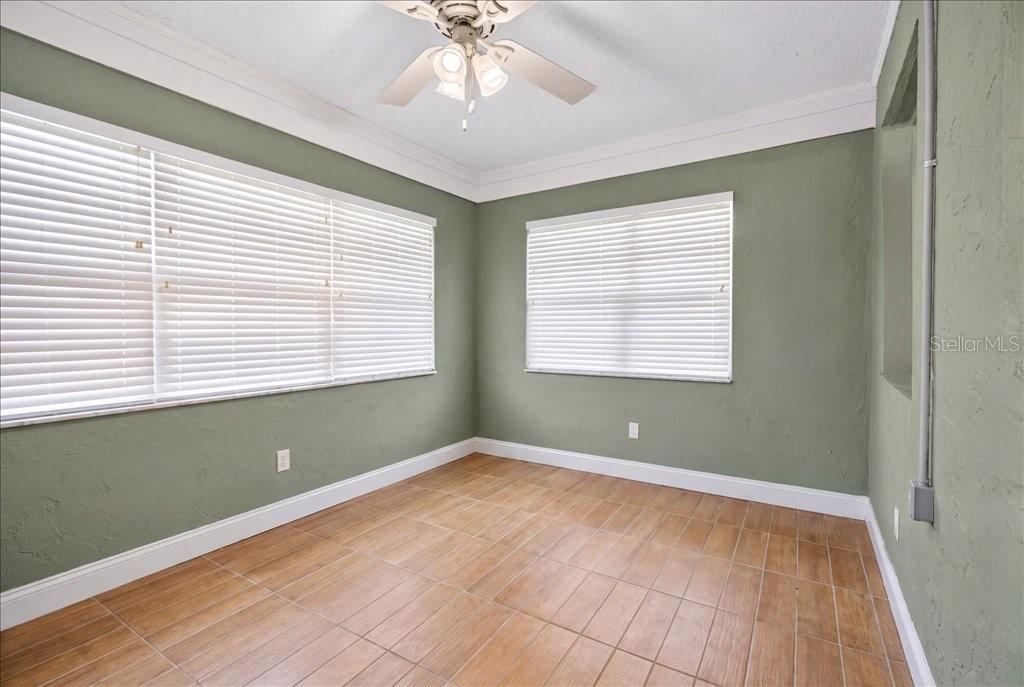 Photo 9 of 20
