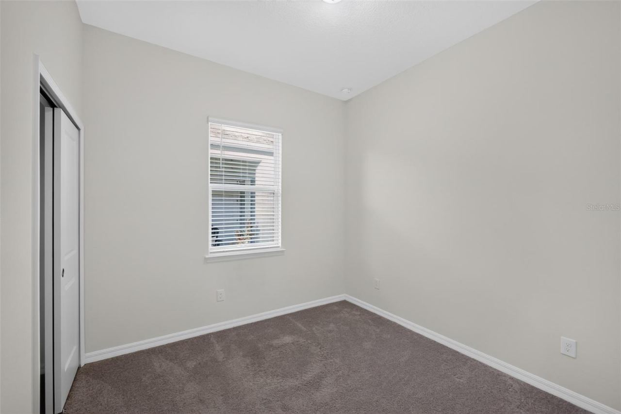 Photo 18 of 20