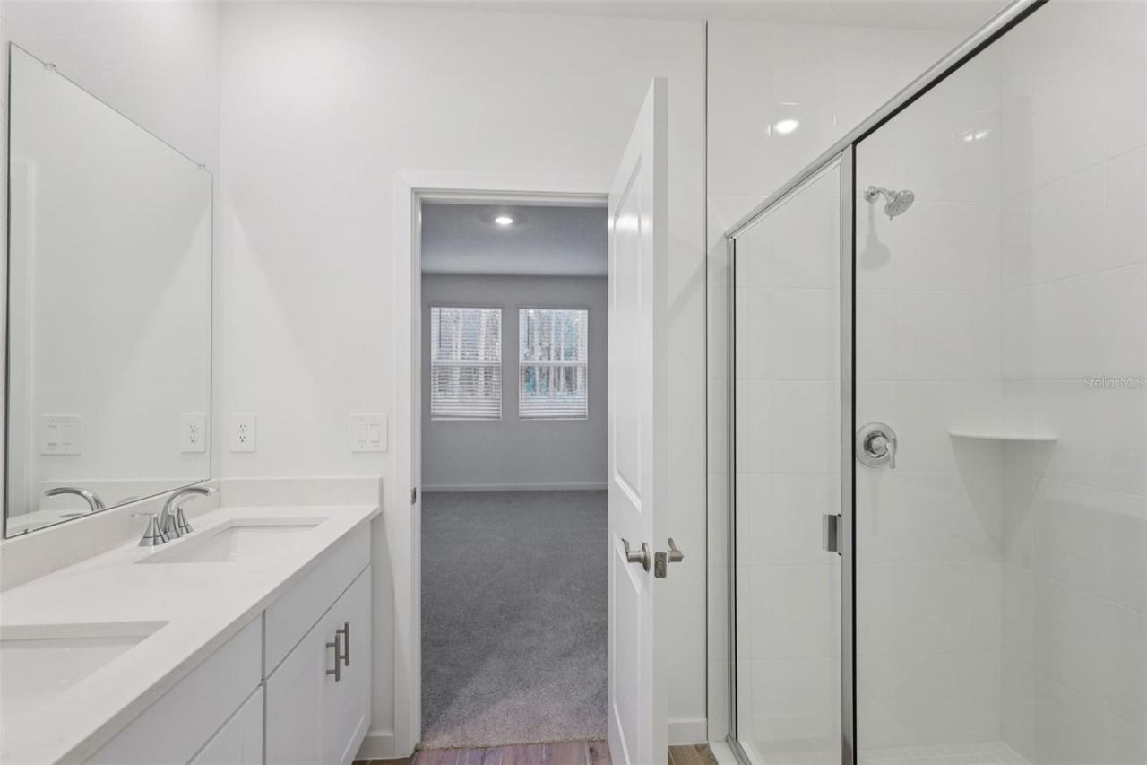 Photo 16 of 20: The interior photos are of another home with the same floor plan and interior finishes. Some details may vary