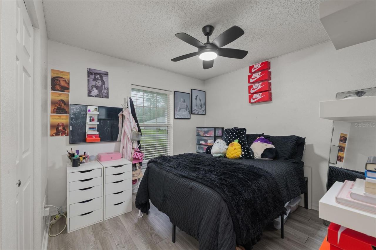 Photo 19 of 20