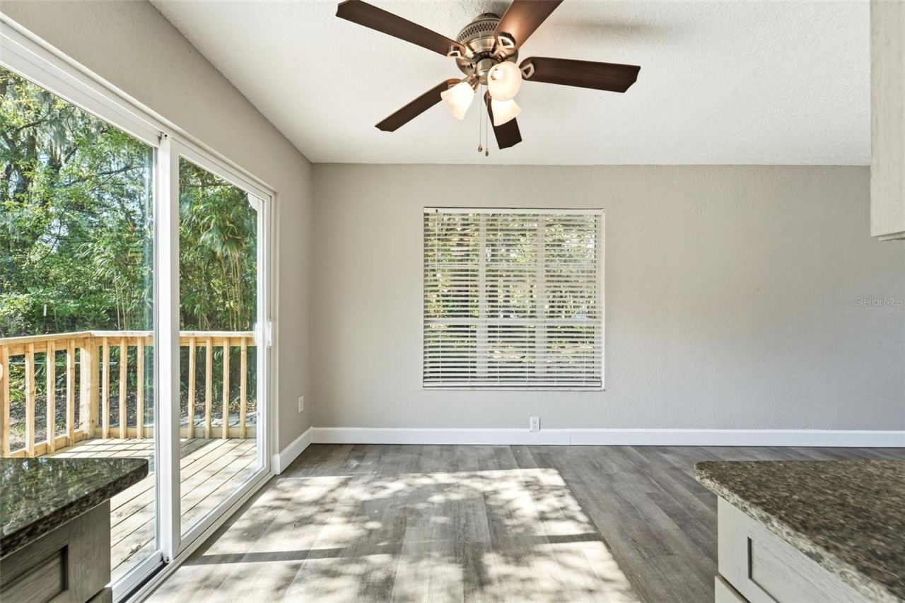 Photo 9 of 20: DINING AREA