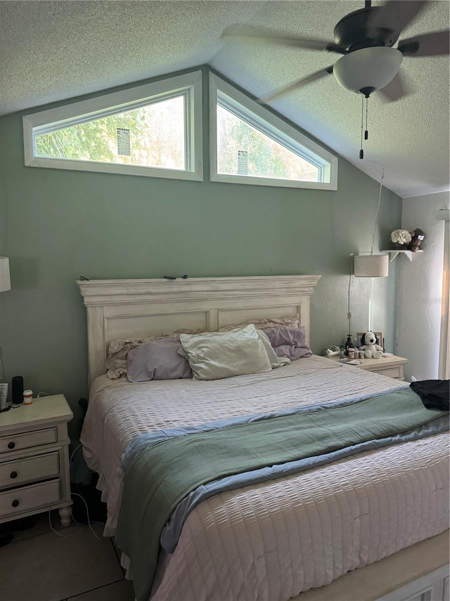 Photo 15 of 20: Master Bedroom
