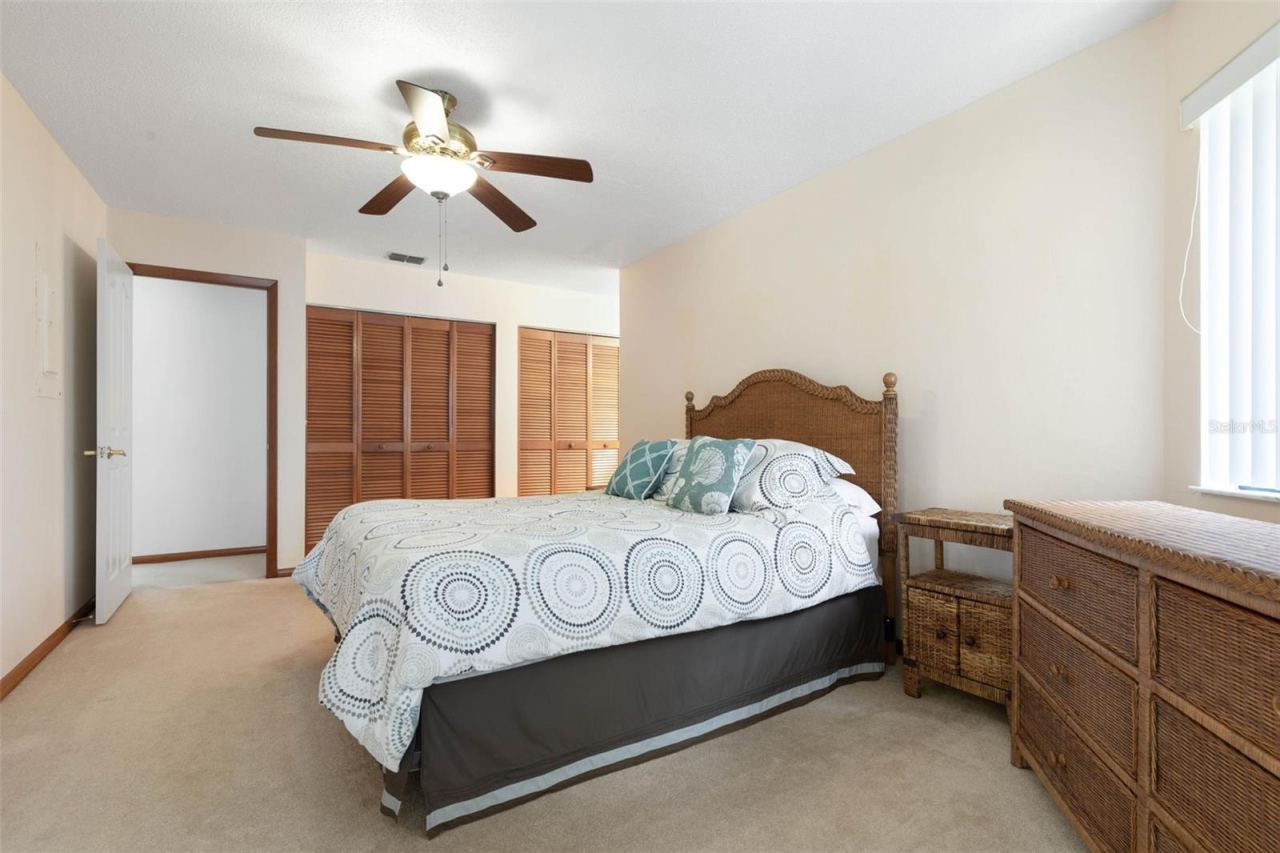 Photo 19 of 20: Primary Bedroom