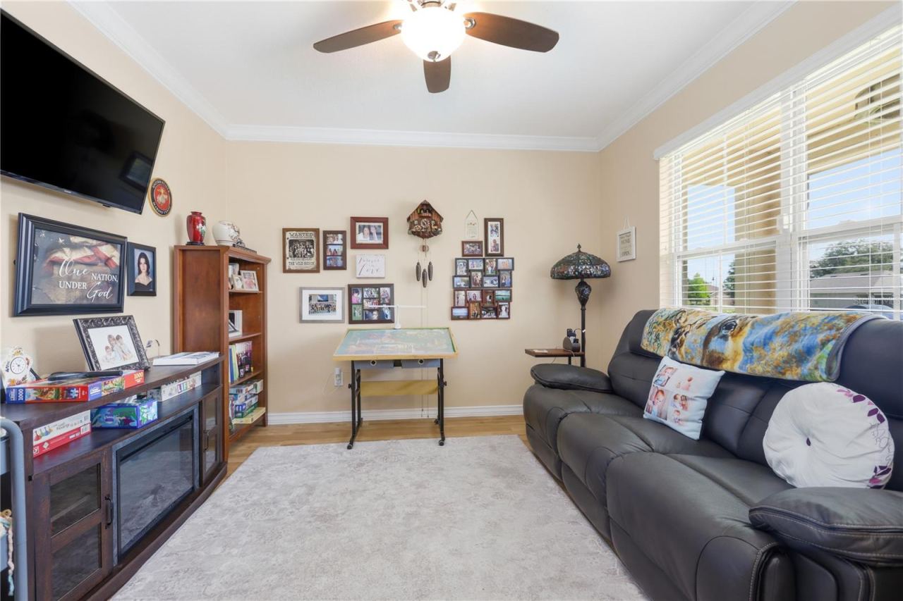Photo 6 of 20: Office/Den/Flex Space