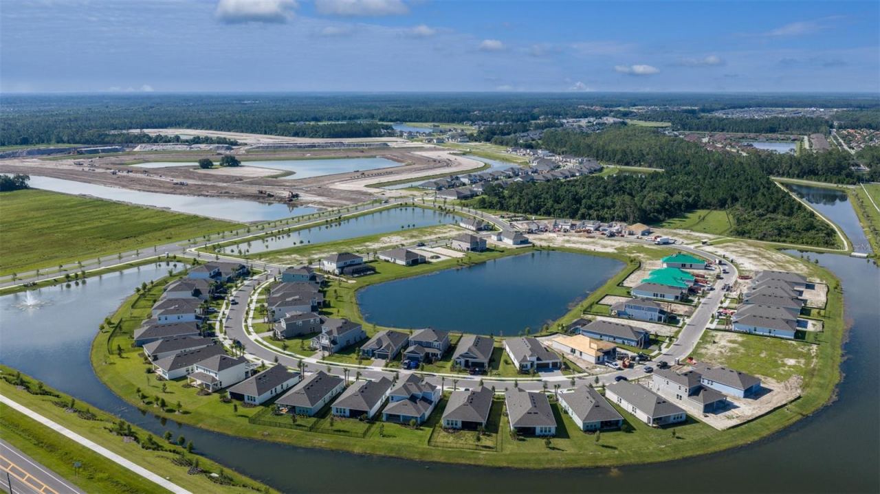 Photo 3 of 5: Ardisia Park Community