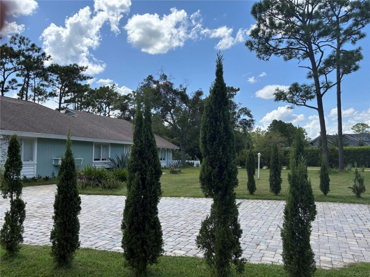 Photo 13 of 20