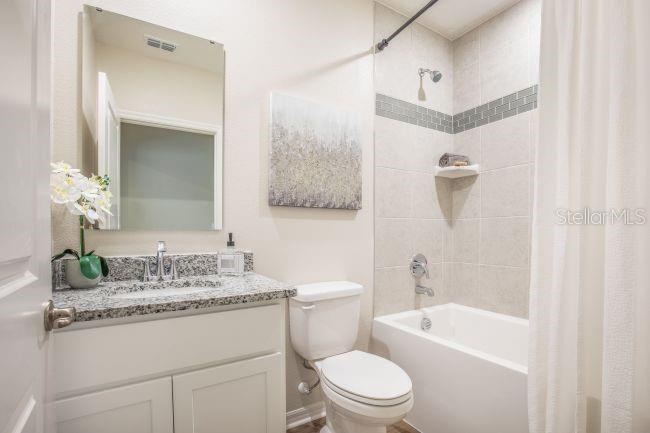 Photo 16 of 20: Model home - actual features may vary.
