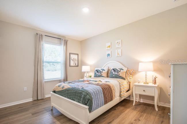Photo 15 of 20: Model home - actual features may vary.