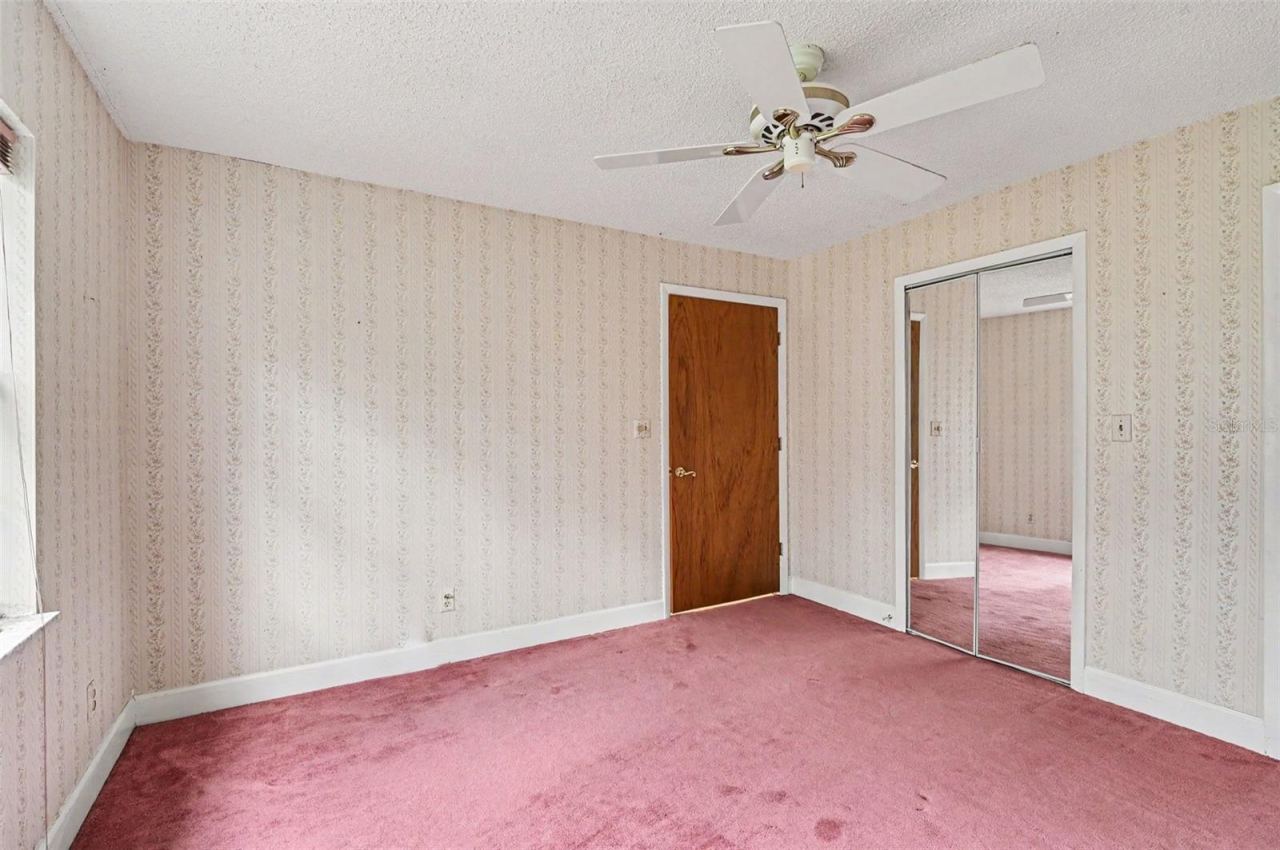 Photo 19 of 20