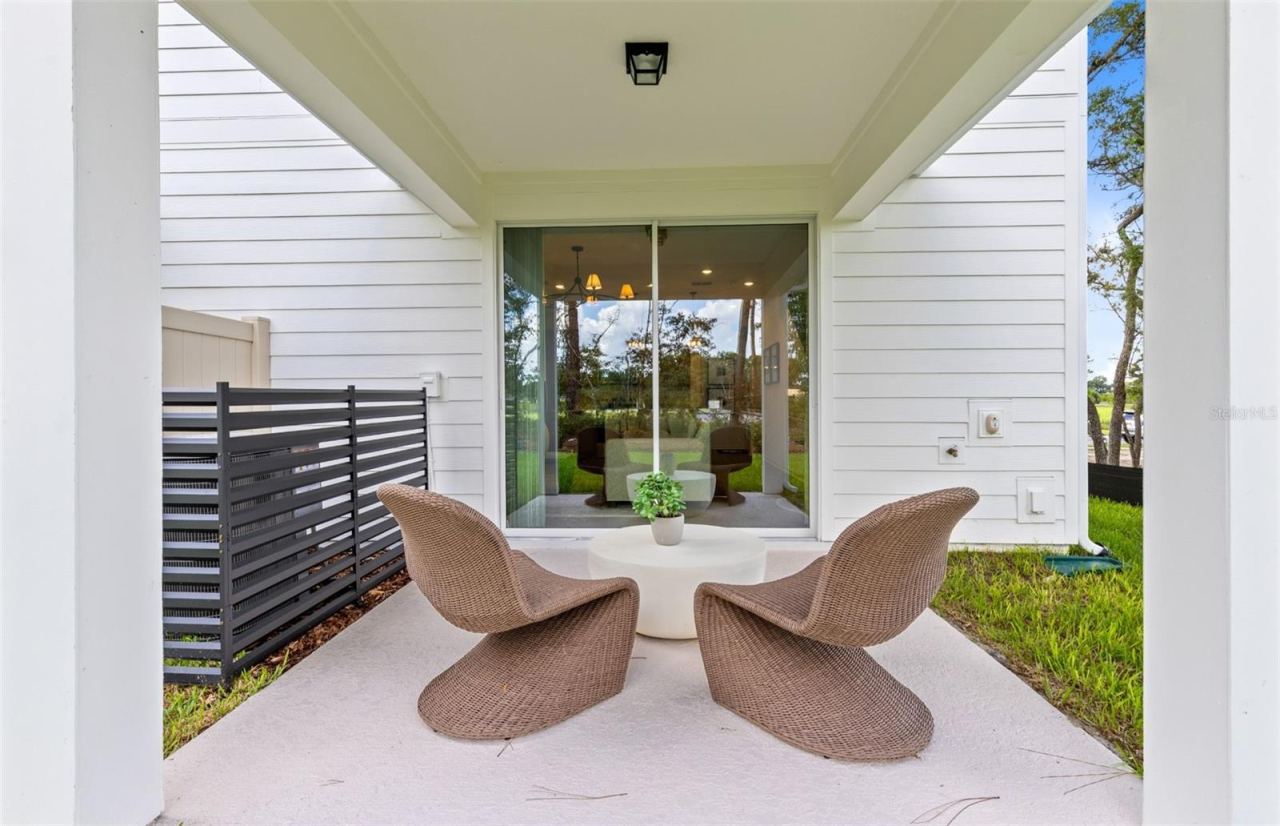 Photo 14 of 20: Model Home Design Only. Pictures and furnishings are for illustrative purposes only. Elevations, colors and options may vary. Furniture is for model home staging only.