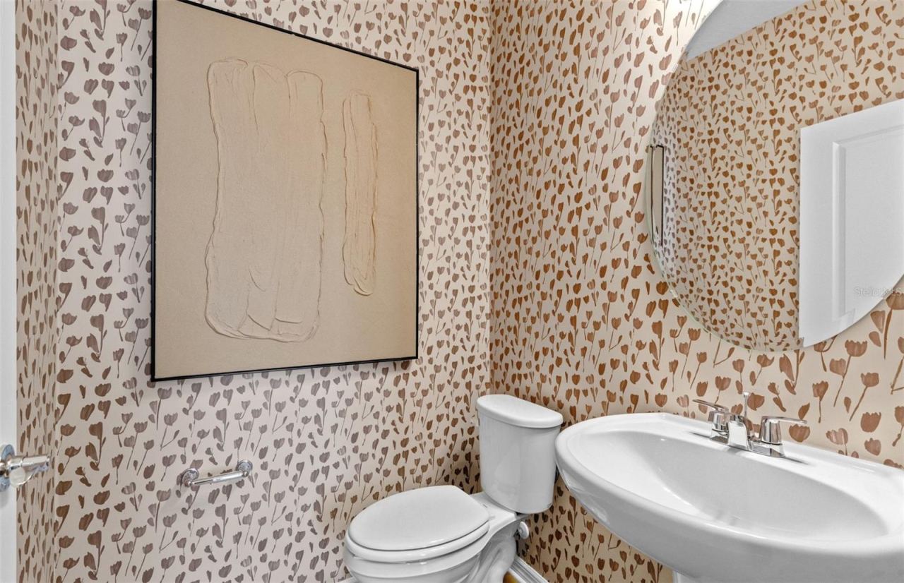 Photo 16 of 20: Model Home Design Only. Pictures and furnishings are for illustrative purposes only. Elevations, colors and options may vary. Furniture is for model home staging only.