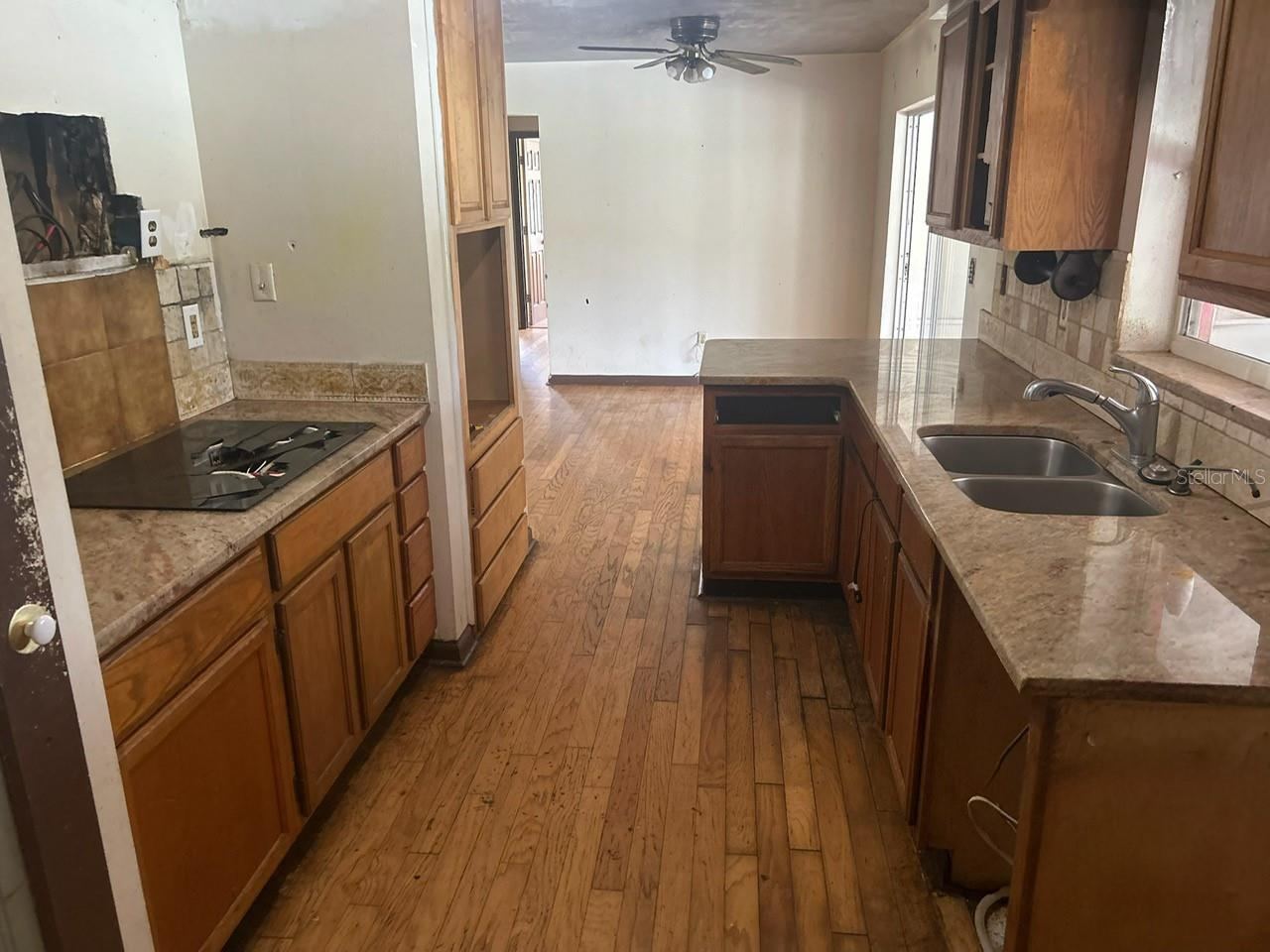 Photo 9 of 20