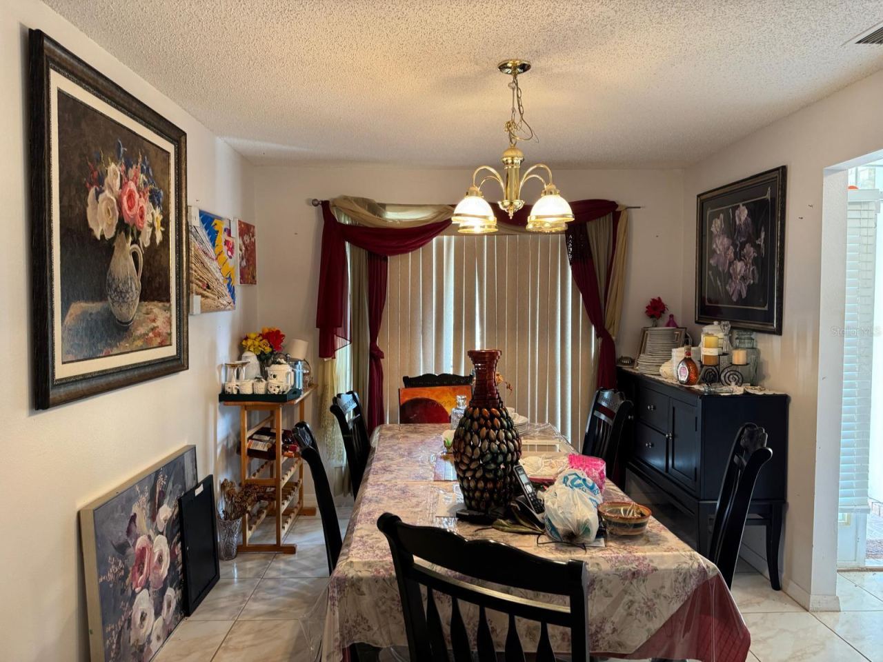 Photo 4 of 20: dining room