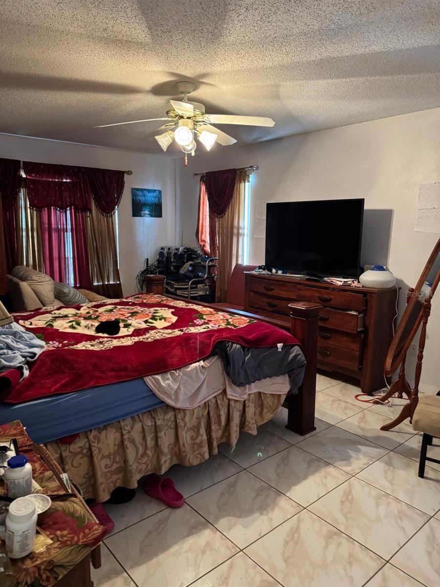 Photo 12 of 20: master bedroom