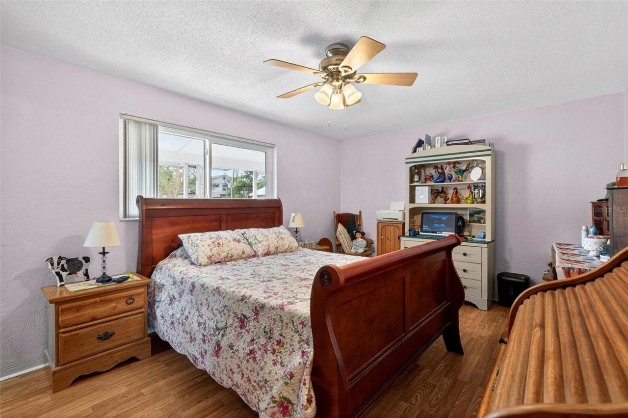 Photo 19 of 20