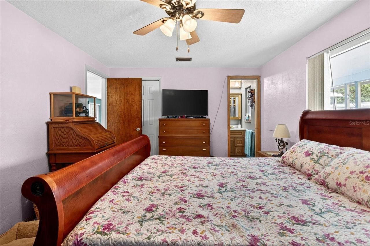 Photo 20 of 20