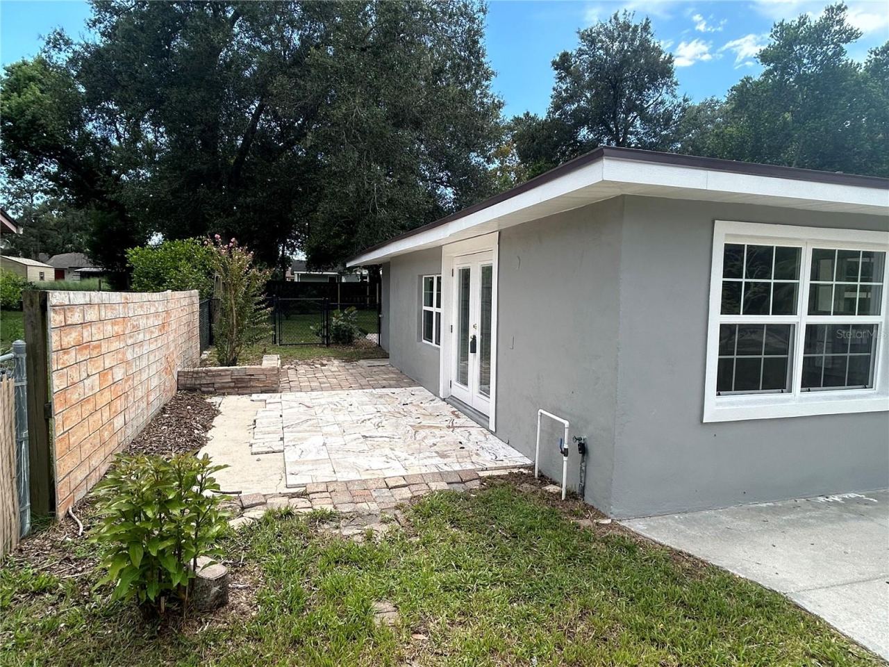 Photo 15 of 20