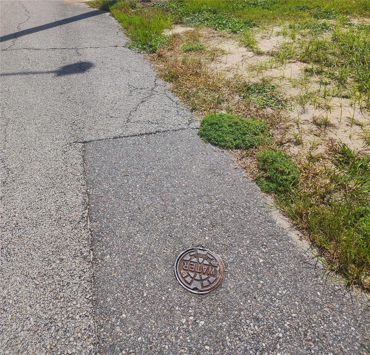 Photo 2 of 6: City Water cap