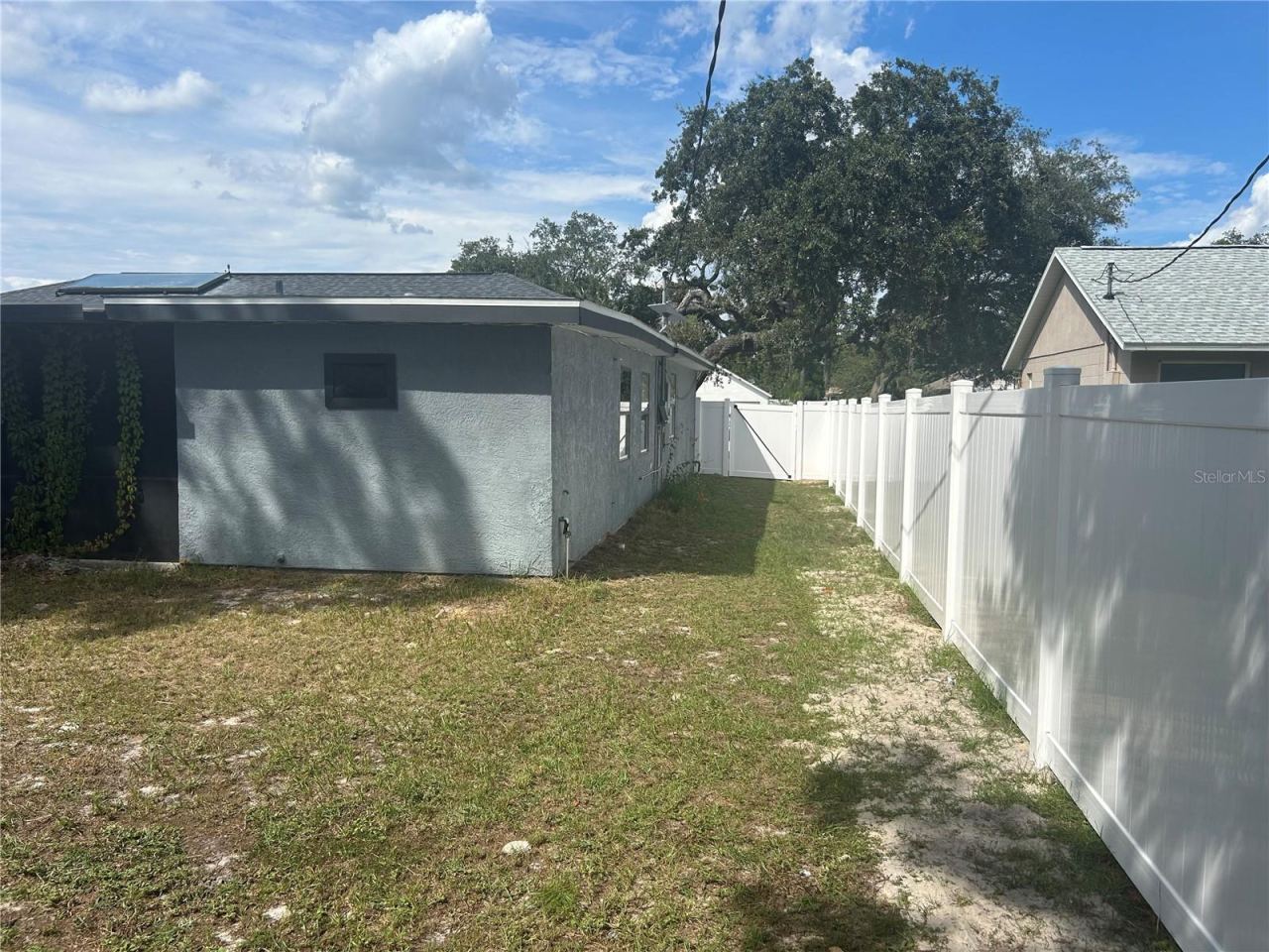 Photo 3 of 20
