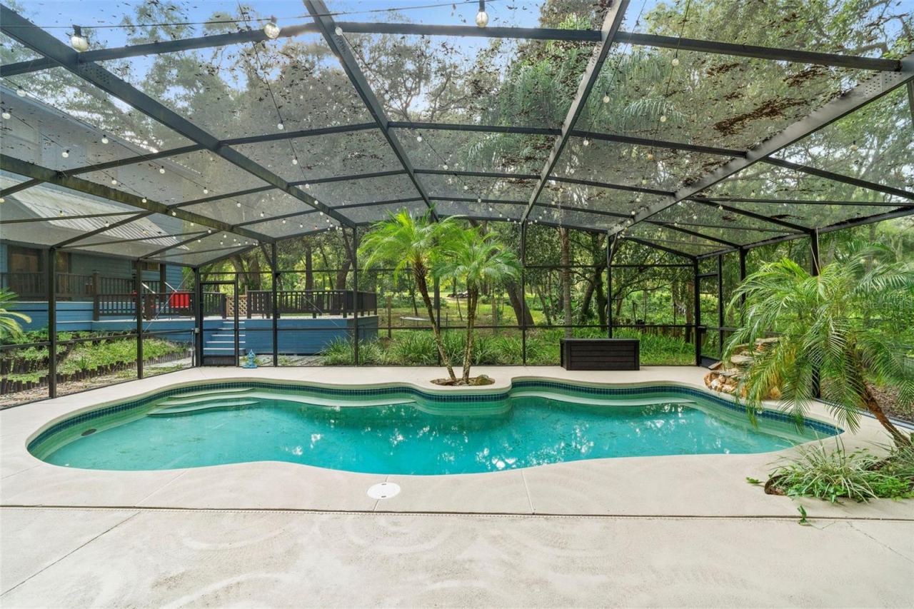 Photo 2 of 20: Covered Pool
