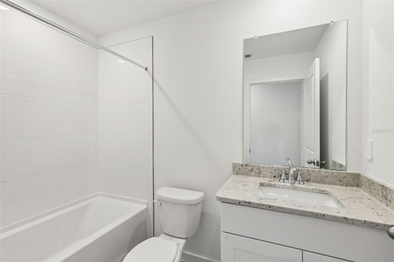 Photo 13 of 15: The interior photos are of another home with the same floor plan and interior finishes. Some details may vary