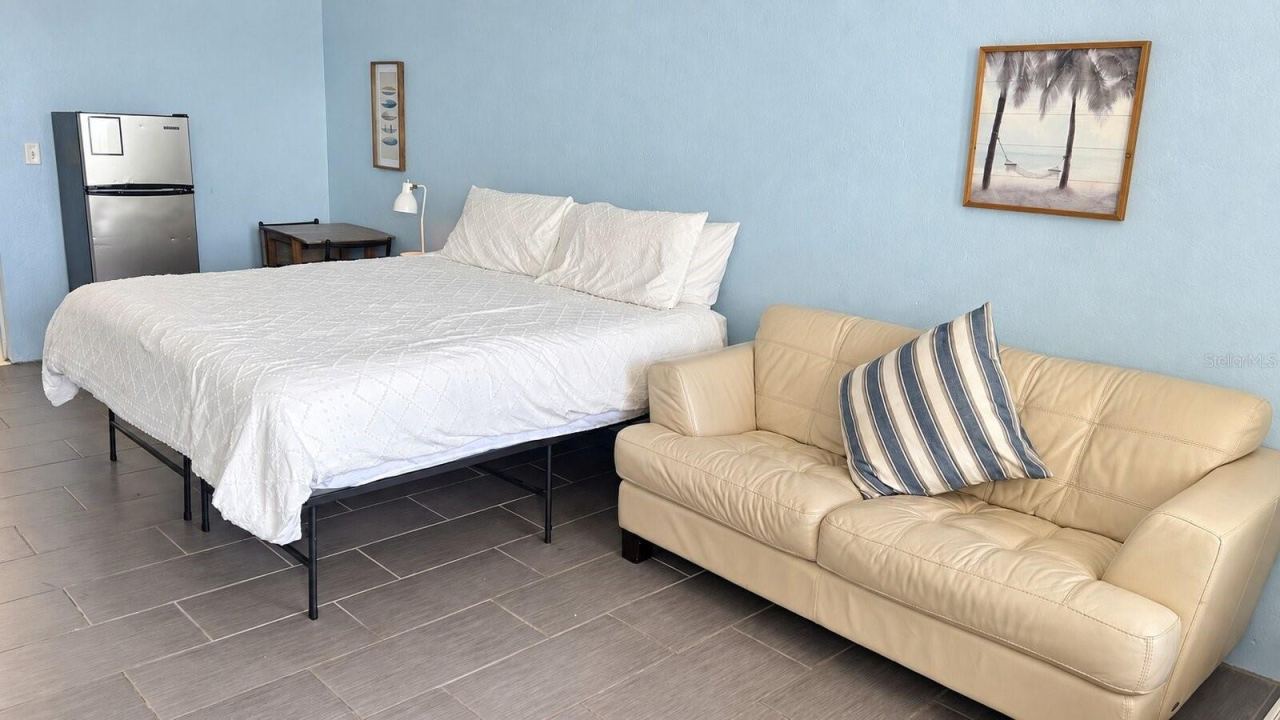 Photo 6 of 20: Bedroom