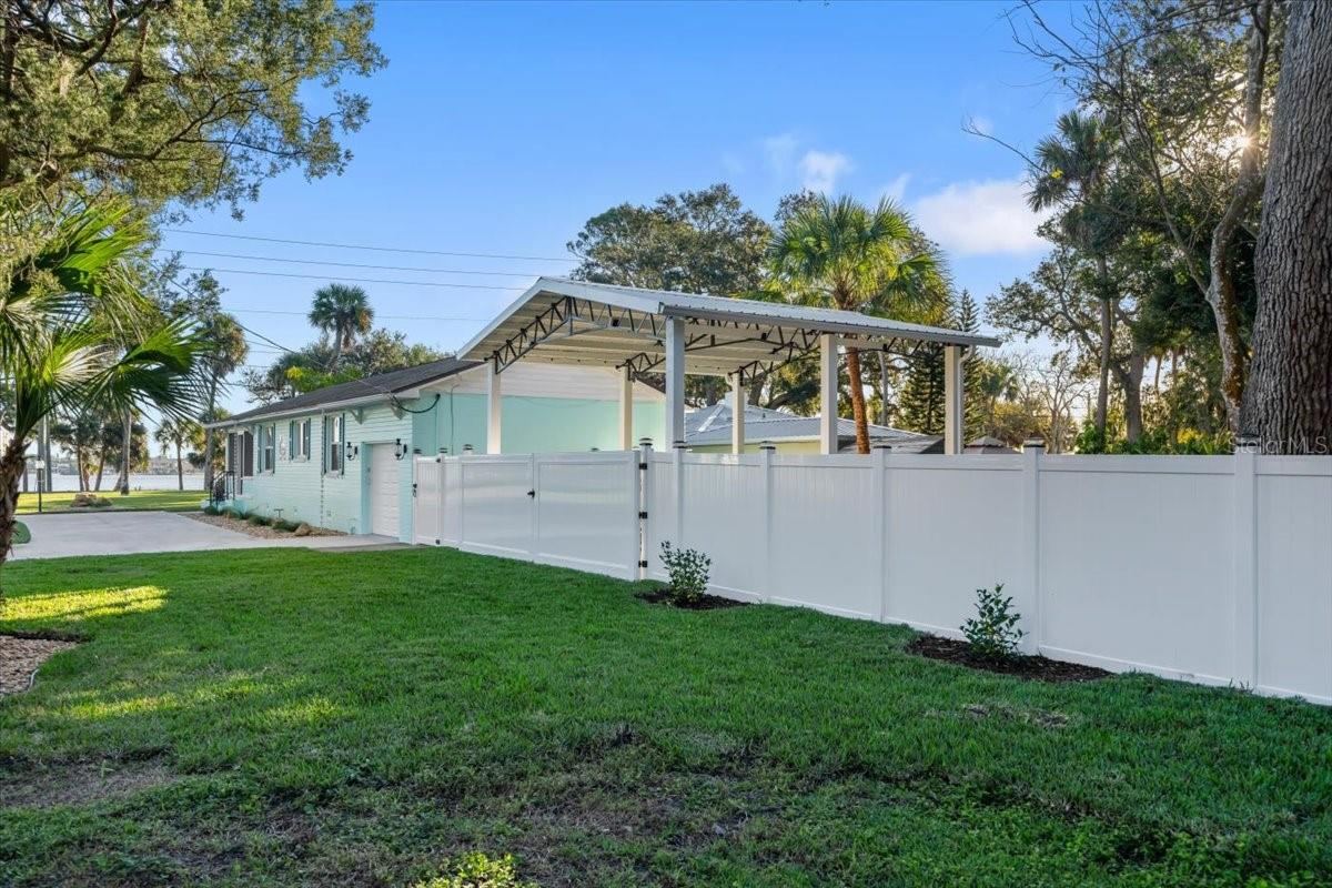 Photo 9 of 20: Extra lot area in rear with covered RV/Boat parking