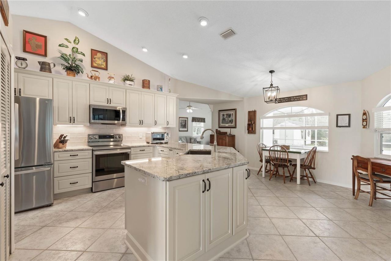 Photo 8 of 20: Tile Flooring