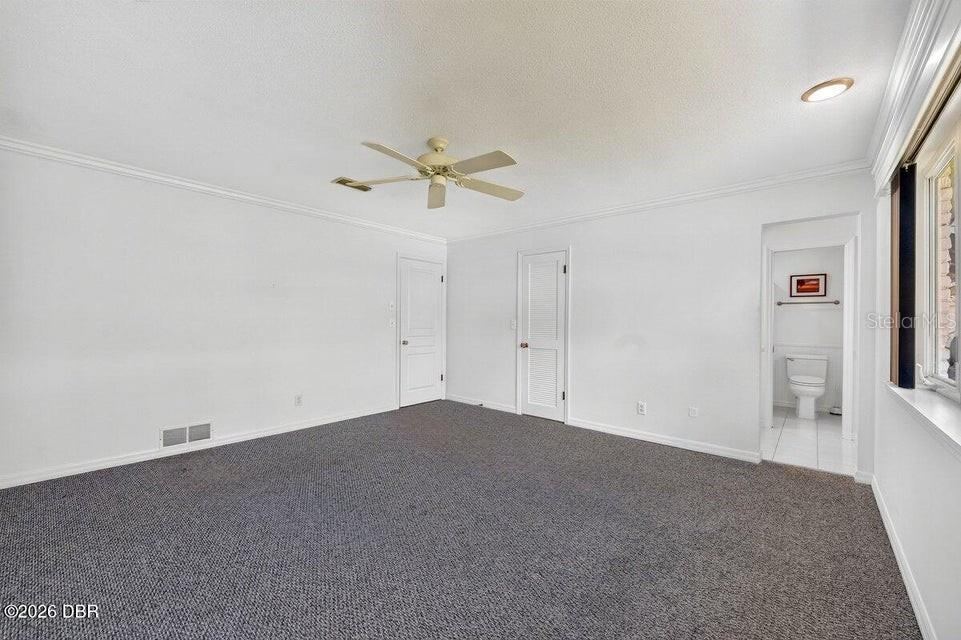 Photo 15 of 20
