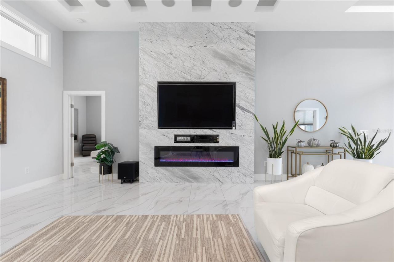 Photo 13 of 20: Electric fireplace lined up marble