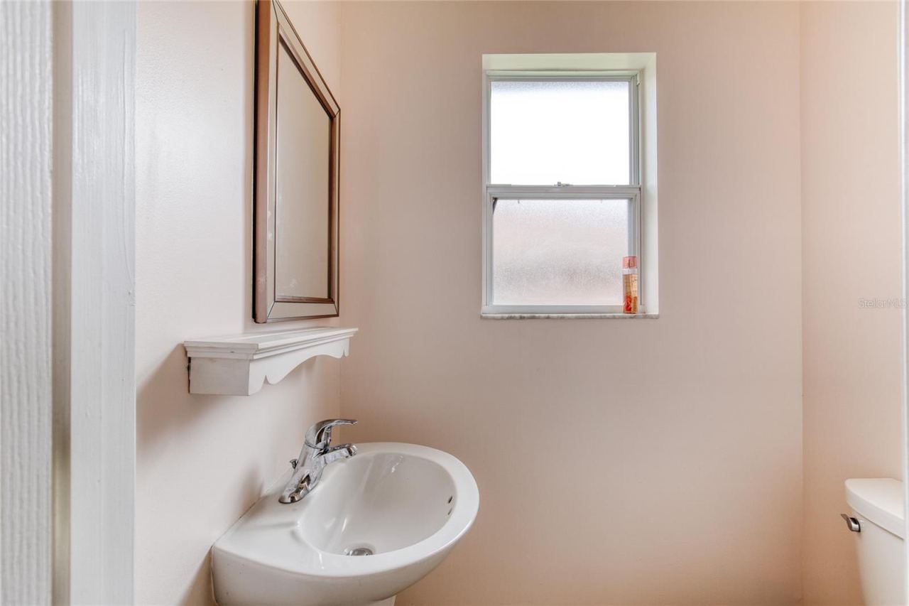 Photo 16 of 20: Primary Bath