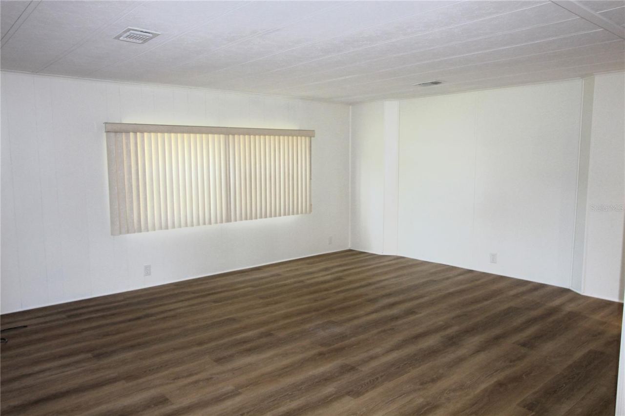 Photo 5 of 20