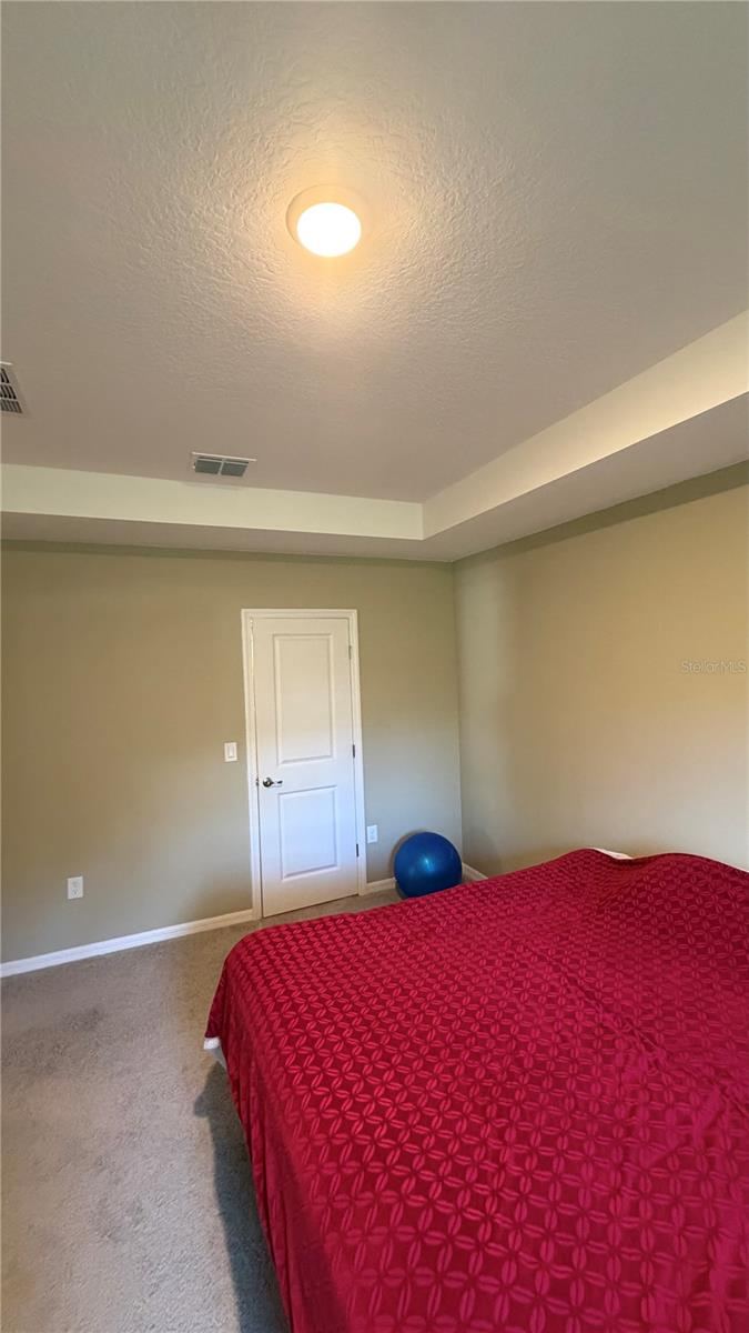 Photo 18 of 20