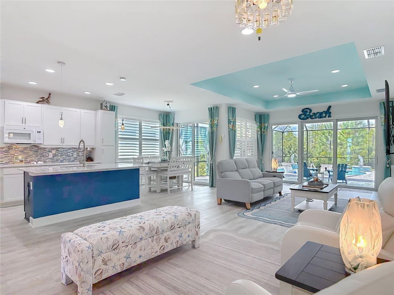 Photo 7 of 20: View of Kitchen Island from Sitting Area