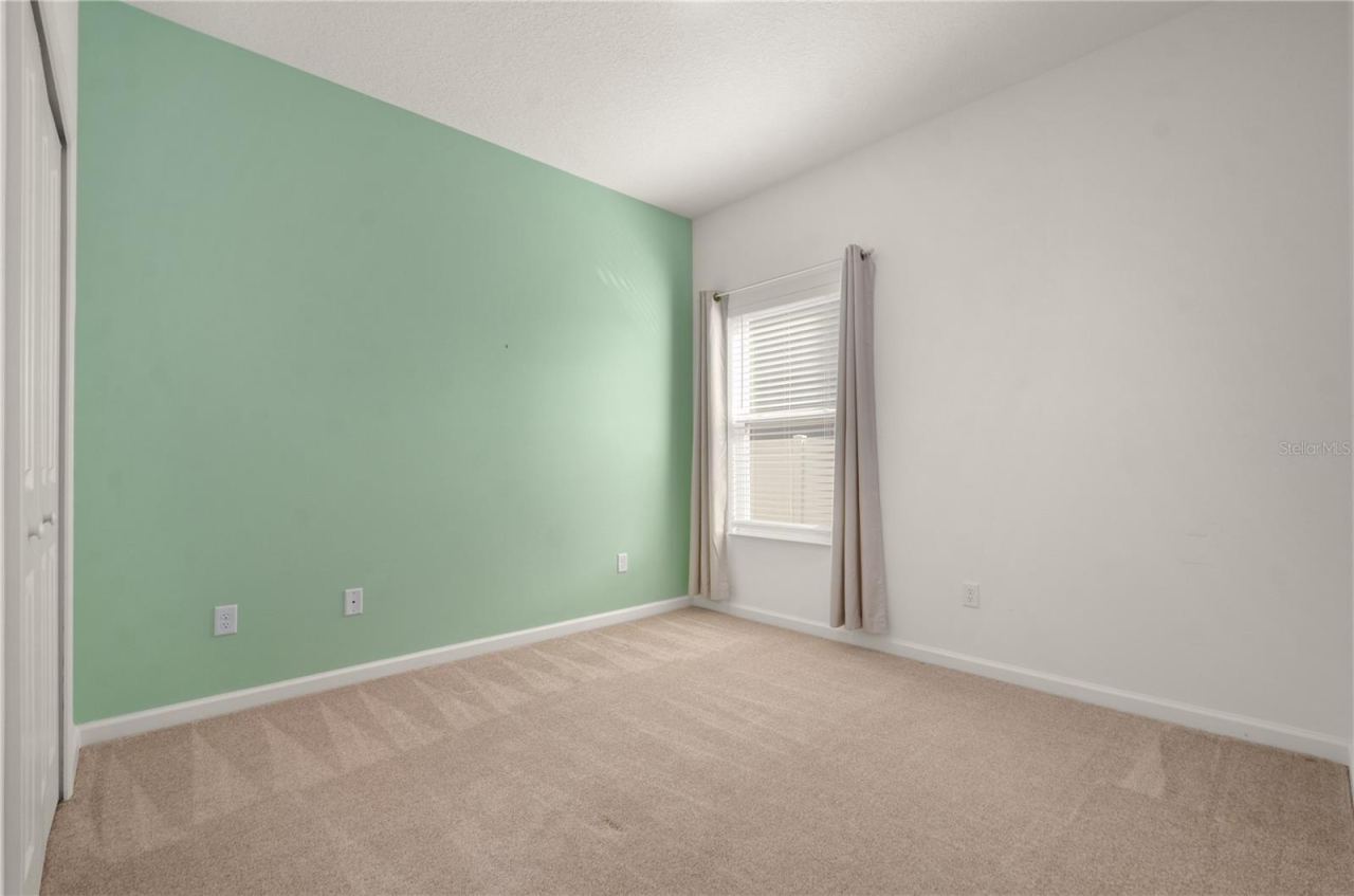 Photo 5 of 20: Bedroom 2