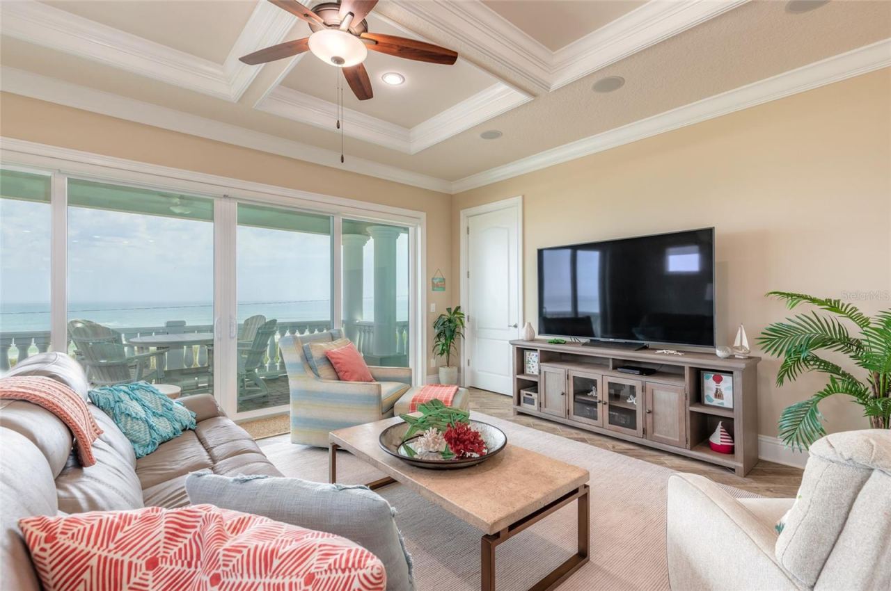 Photo 4 of 20: Beautiful tray ceilings