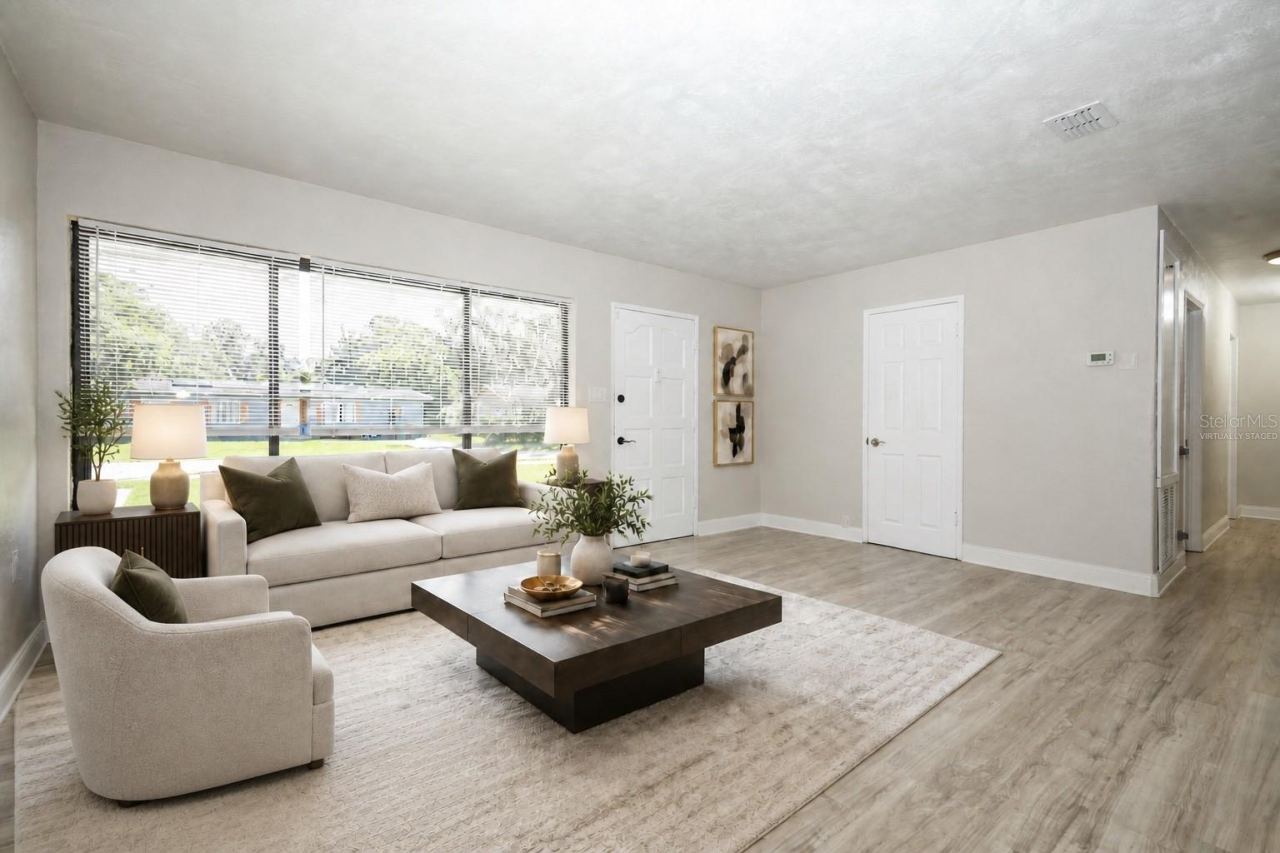 Photo 4 of 20: Virtually Staged-Living Room