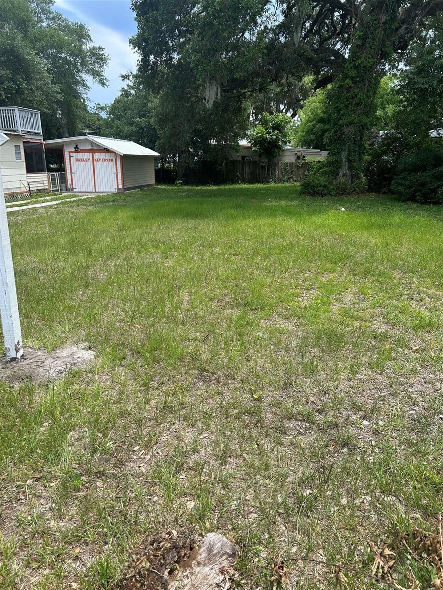 Photo 4 of 10