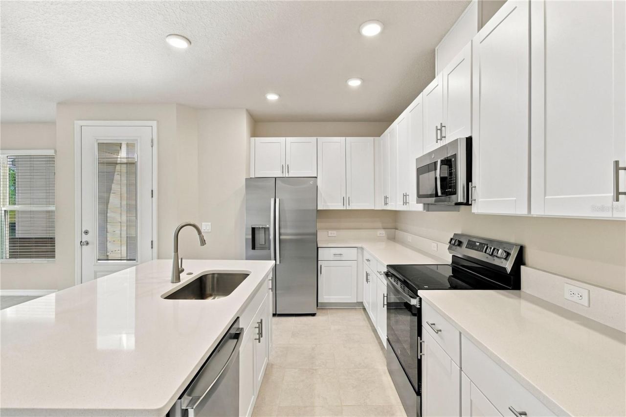Photo 5 of 20: Kitchen