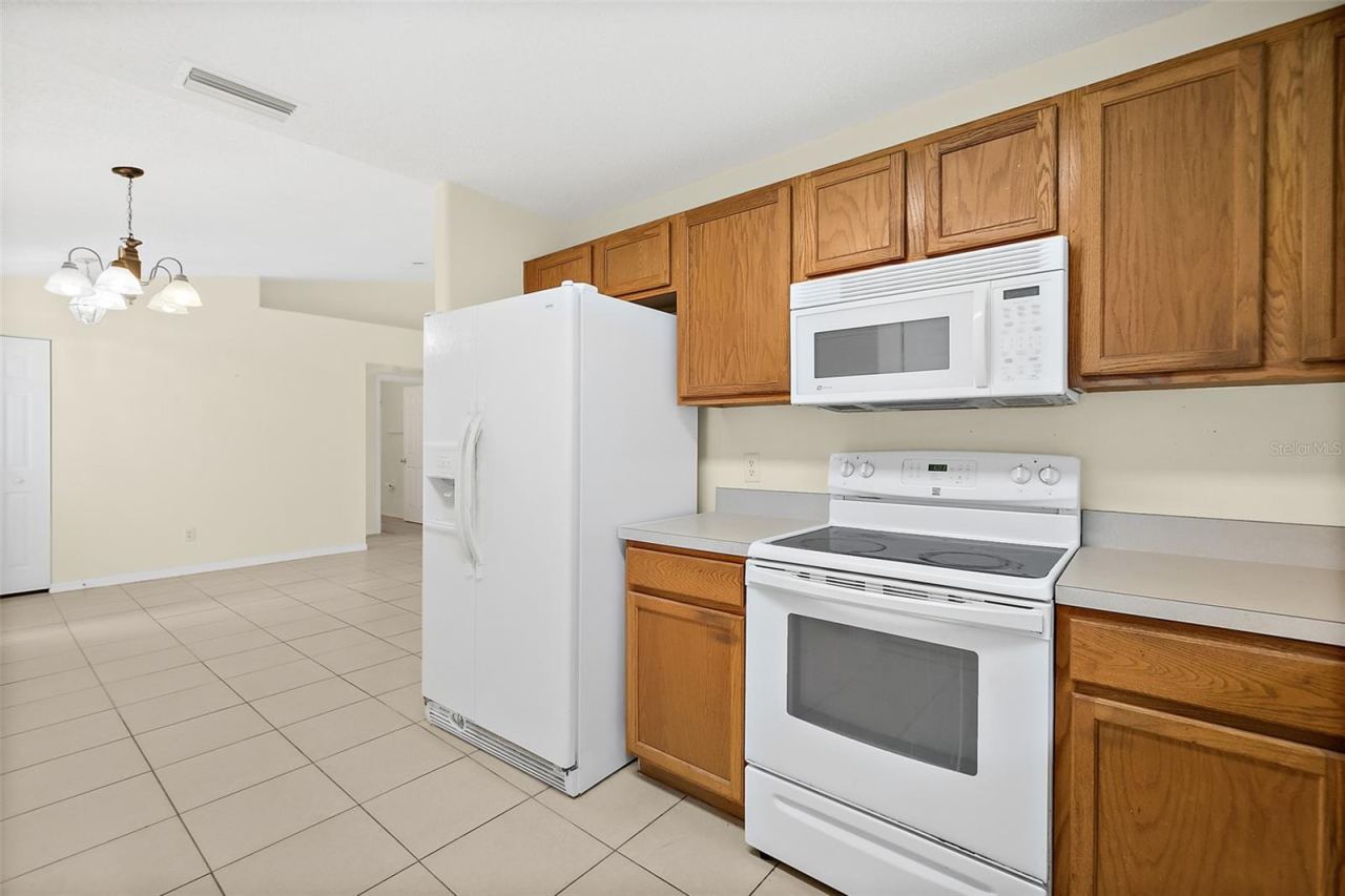 Photo 7 of 20: Kitchen