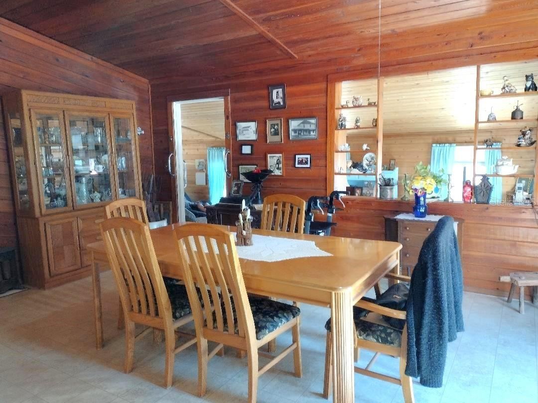 Photo 6 of 20