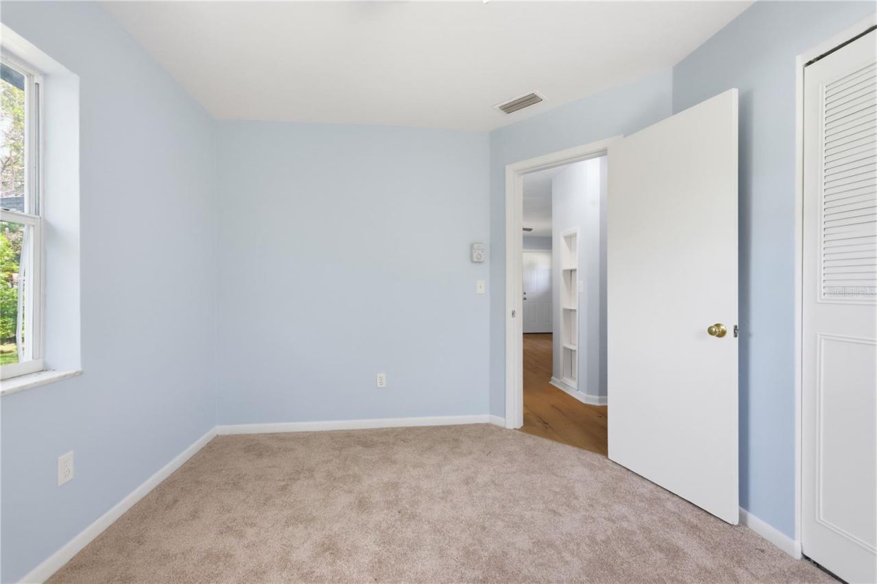 Photo 19 of 20