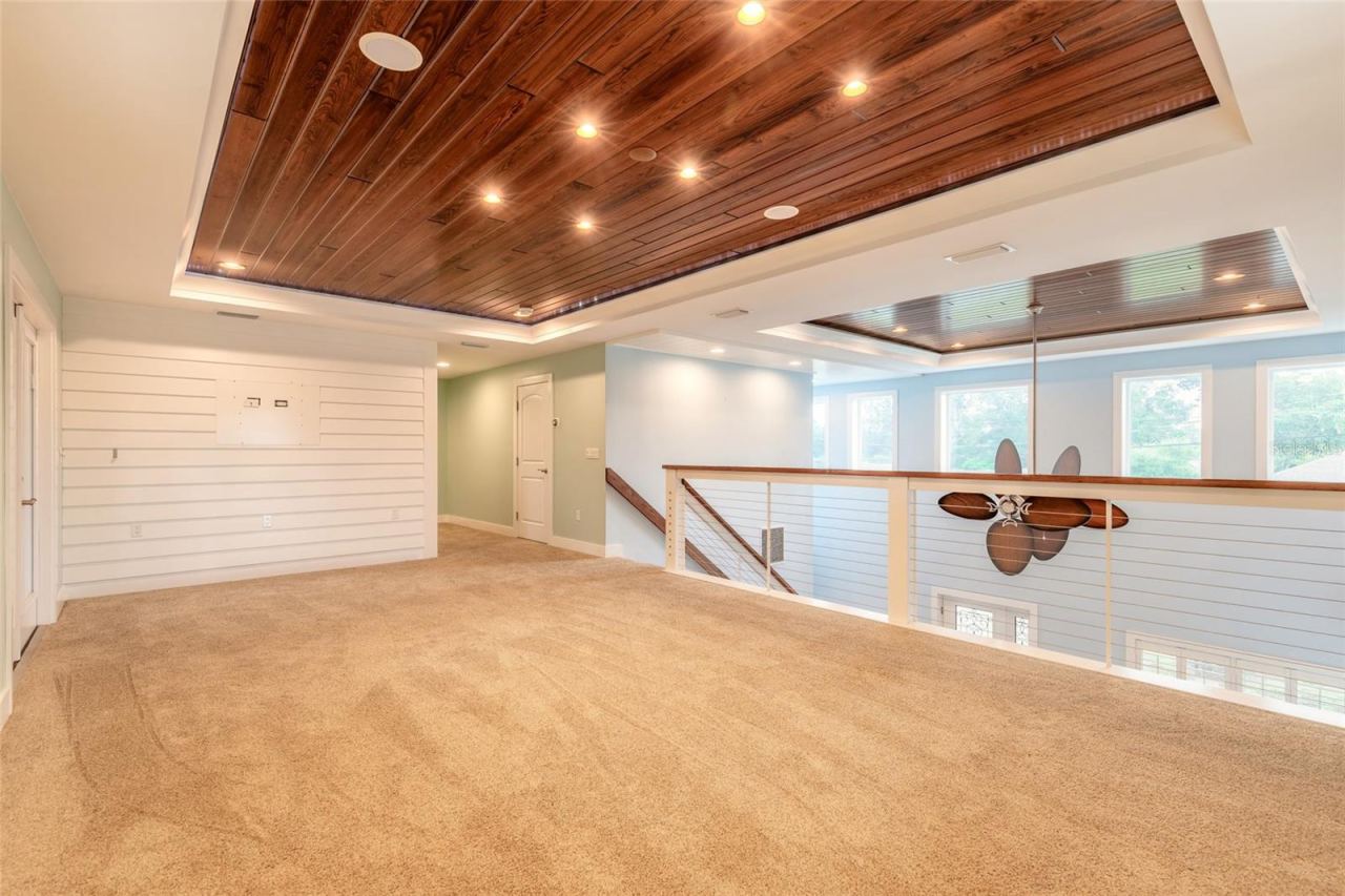 Photo 19 of 20: Loft