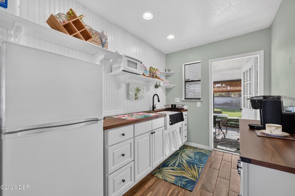 Photo 7 of 20: Updated Kitchen