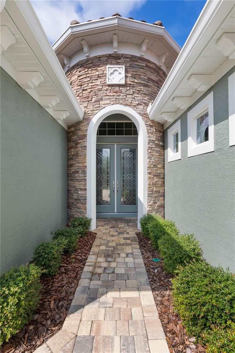 Photo 13 of 20: Private Rotunda Entry & Alcove