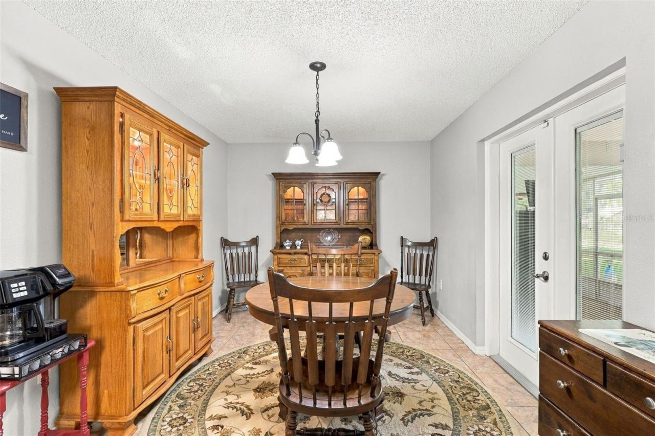 Photo 10 of 20: DINING ROOM