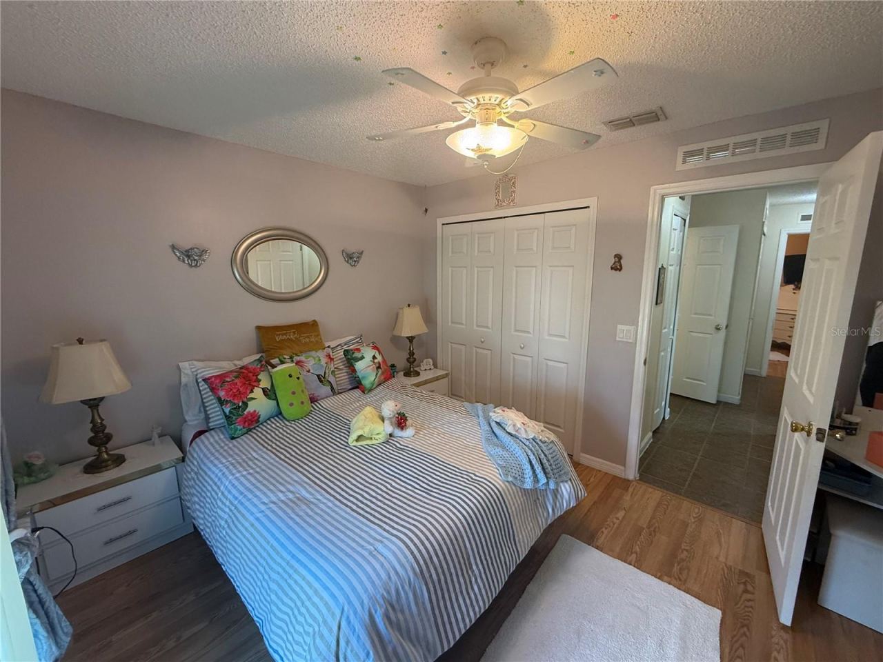 Photo 9 of 20