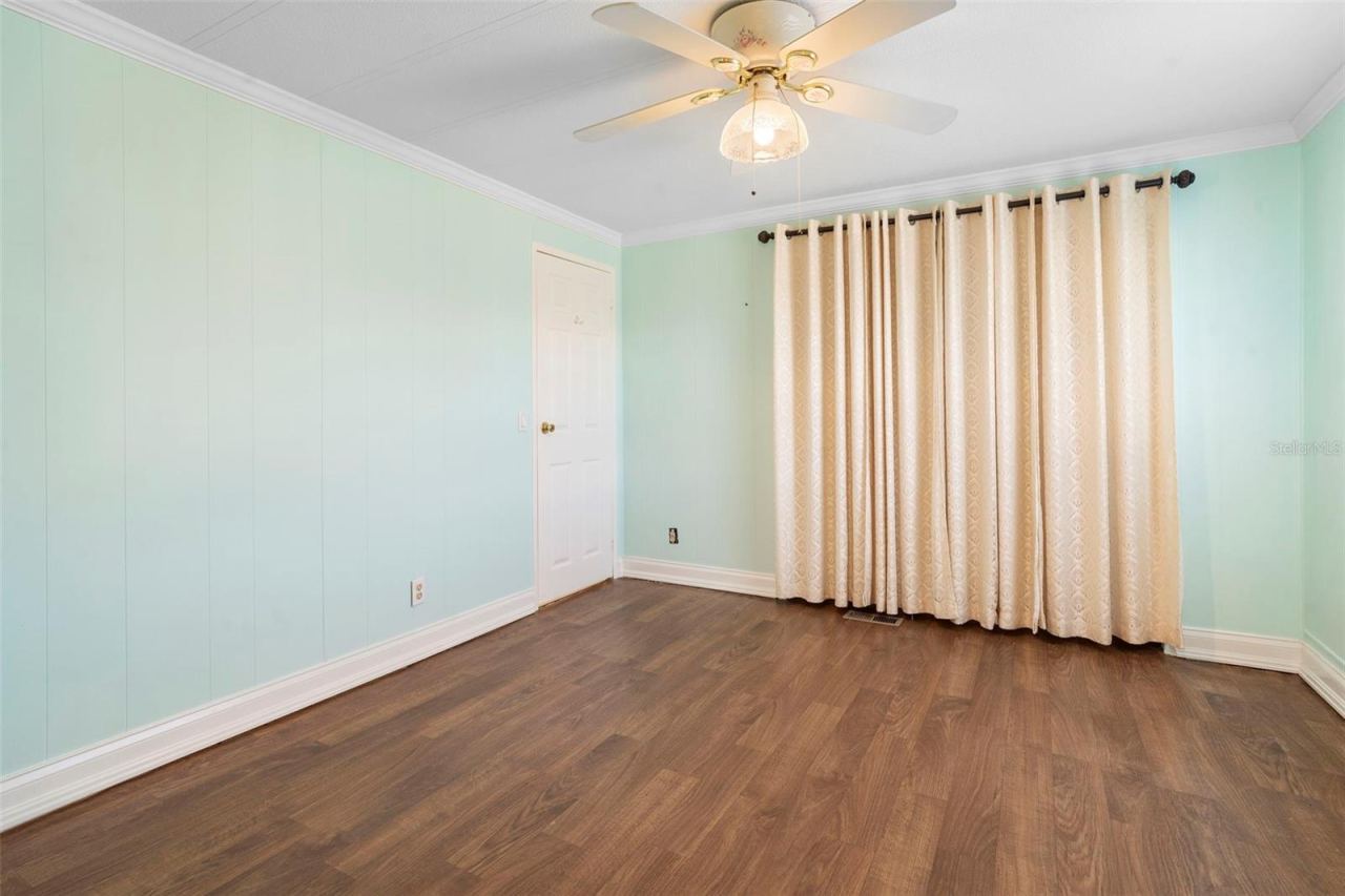 Photo 10 of 20: Master suite
