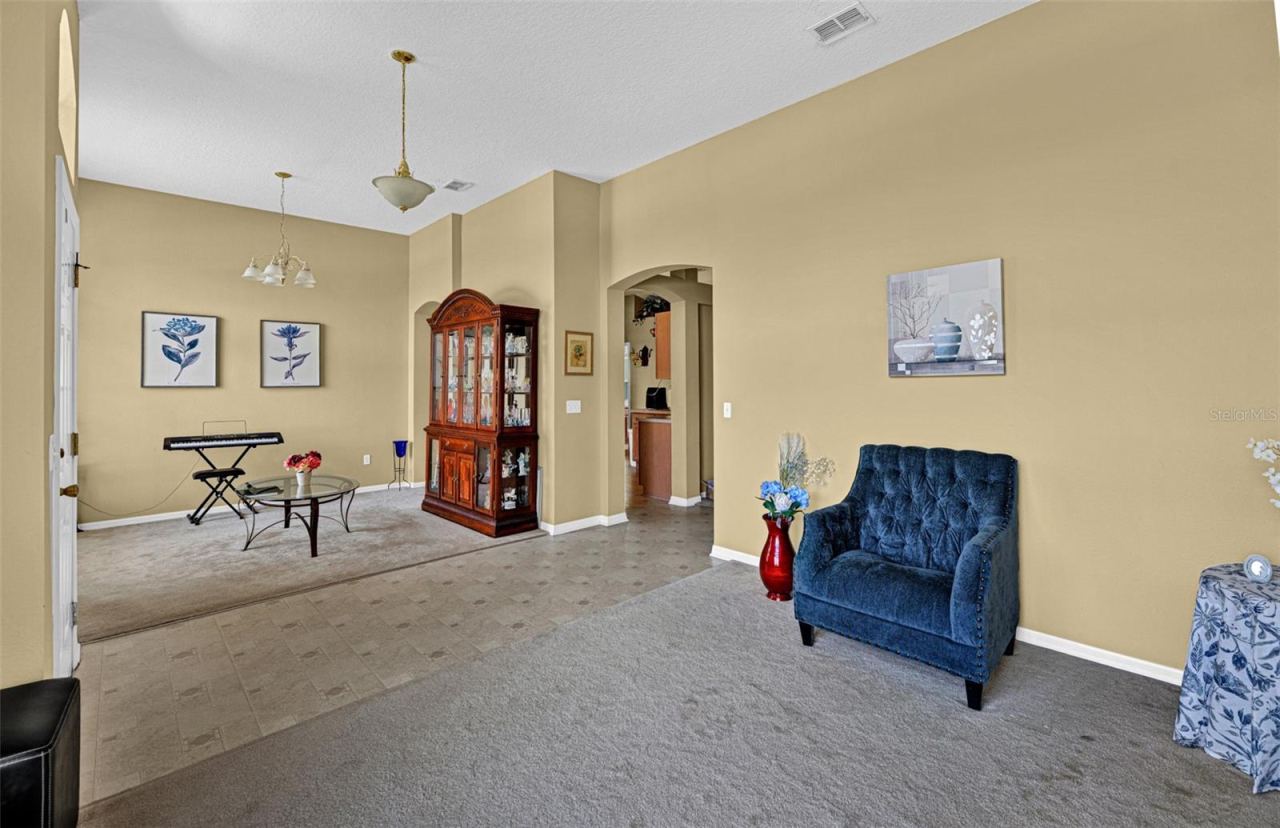 Photo 4 of 20: Front door view from formal sitting area