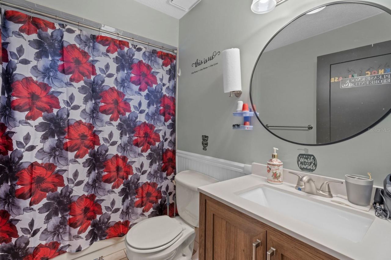 Photo 20 of 20: Bathroom 2